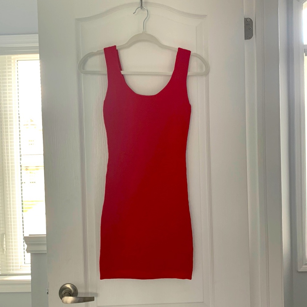 RED DRESS